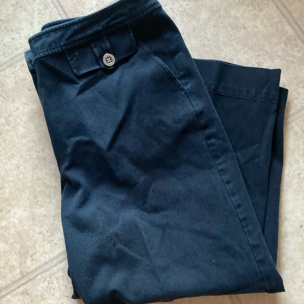 Woman’s pants - Picture 6 of 6